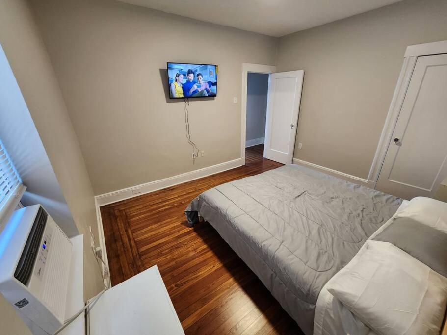 Elegant 2 Bed Gem! Mins From Nyc Διαμέρισμα Union City Εξωτερικό φωτογραφία